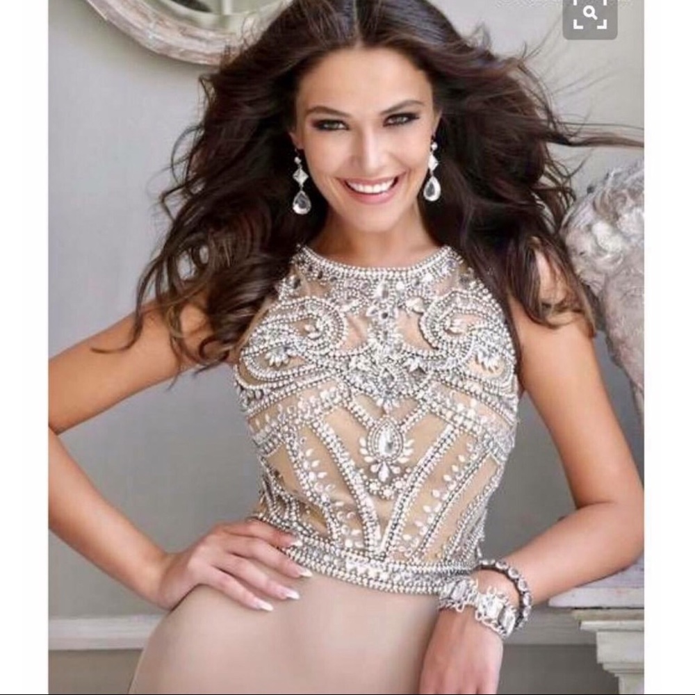 💗PROM💗 Sherri Hill Long Nude Stoned Dress